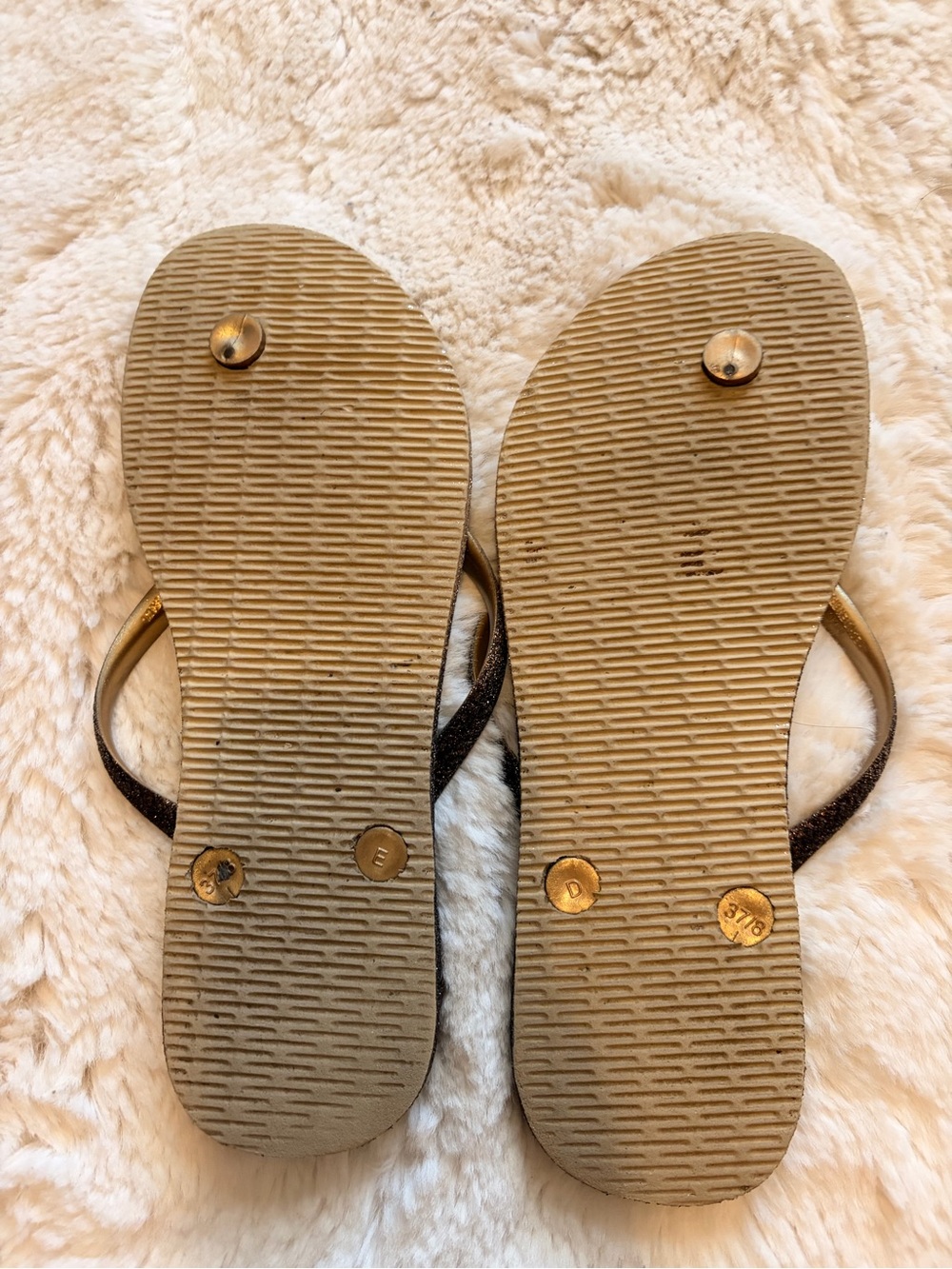 Havaiana sandals with glittery strap , TAN COLOR - Picture 4 of 4